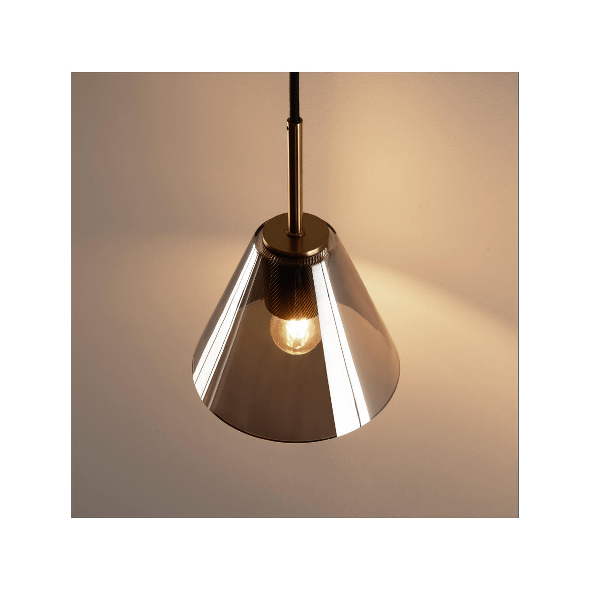 HÄNGELEUCHTE Soliria, Grau, Messing und Schwarz, 24cm - Messingfarben, Glas (24/18/24cm) - KOSILUM