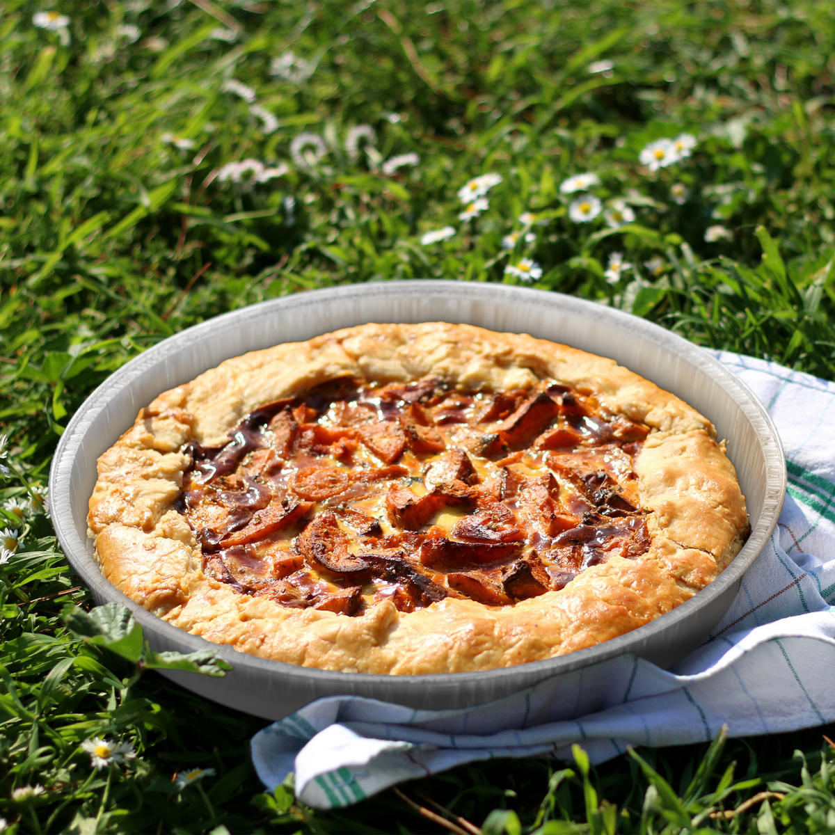 50xALUSCHALEN - Silberfarben, Metall (27.5/27.5/2.5cm) - Relaxdays