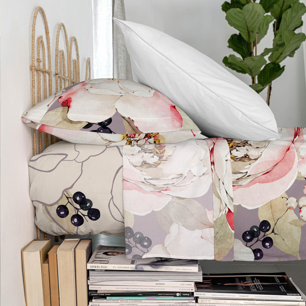 OBERBETTLAKEN white peonies 160x270 cm mehrfarbig - Multicolor, Textil (160/270cm) - Happy Friday