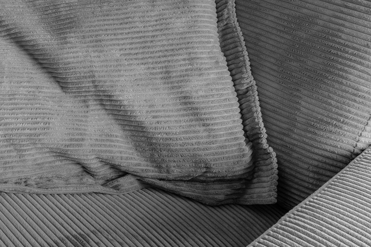 FLATTERKISSEN MADELINE Grau Cord - Grau, Textil (75/12cm) - KAWOLA