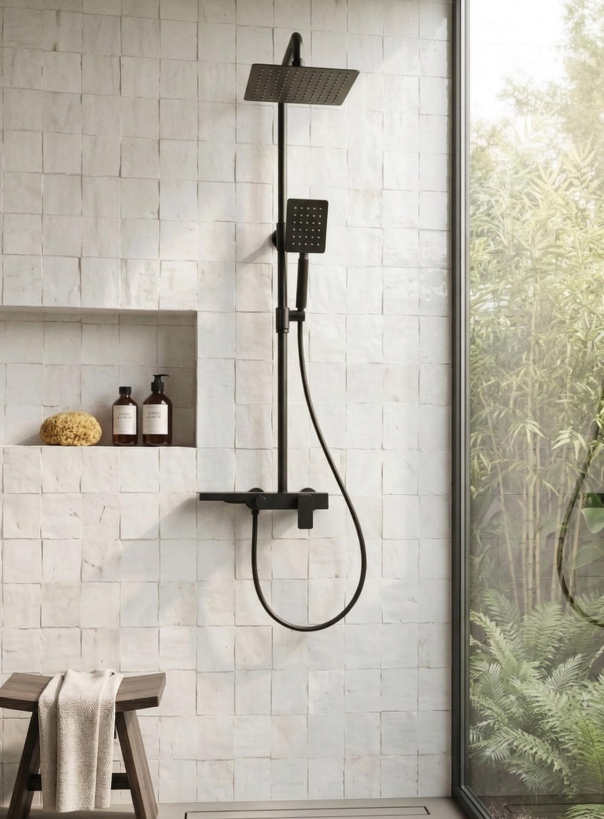 DUSCHSET Canyon Schwarz Messing – Duschset mit Regendusche – Mit Handbrause - Schwarz, Holz (83/119/7cm) - Badplaats