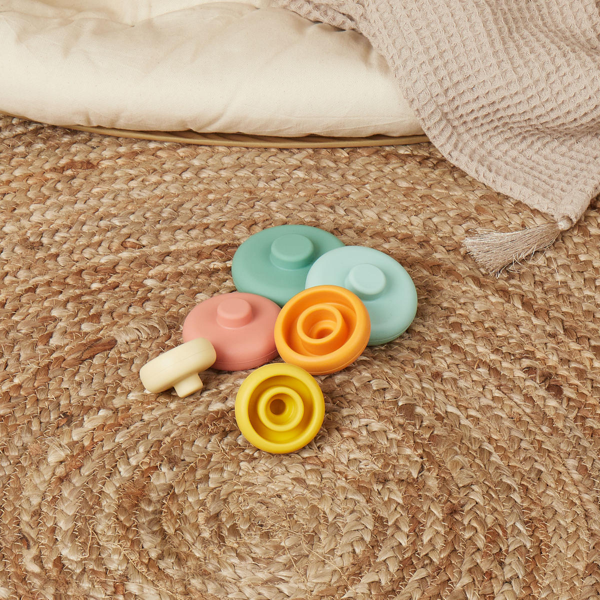 STAPELTURM Silikon Baby Tropical Vibes - Multicolor, Kunststoff (80/80cm) - Bieco Spielwaren