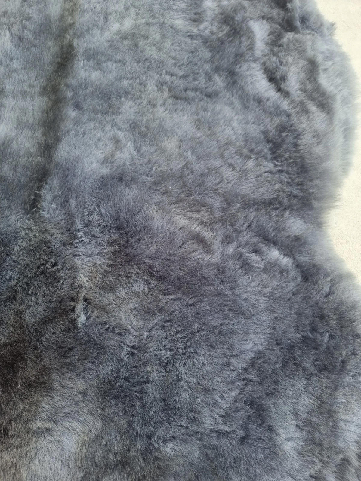 SCHAFFELL Premium Merino Lammfell Silber Grau geschoren ca. 115 cm - Silberfarben/Grau, Fell (65/115cm) - Provellus