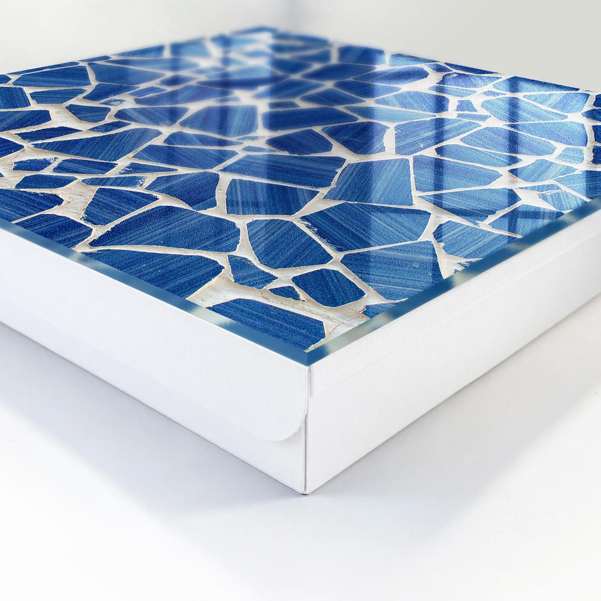 SCHLÜSSELBOX Weiß 30x30 cm – Türöffnung nach rechts - Blaues Mosaik - Blau, Metall (30/30/5cm) - TULUP