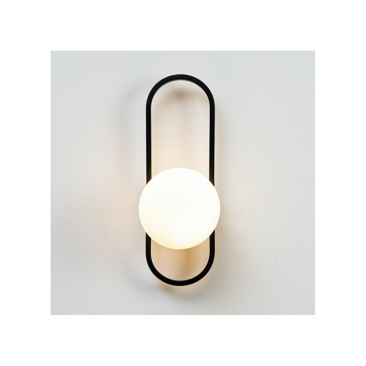 WANDLEUCHTE Belisto, Schwarz und weiß, 40cm - Weiß, Glas (15/40/15cm) - KOSILUM