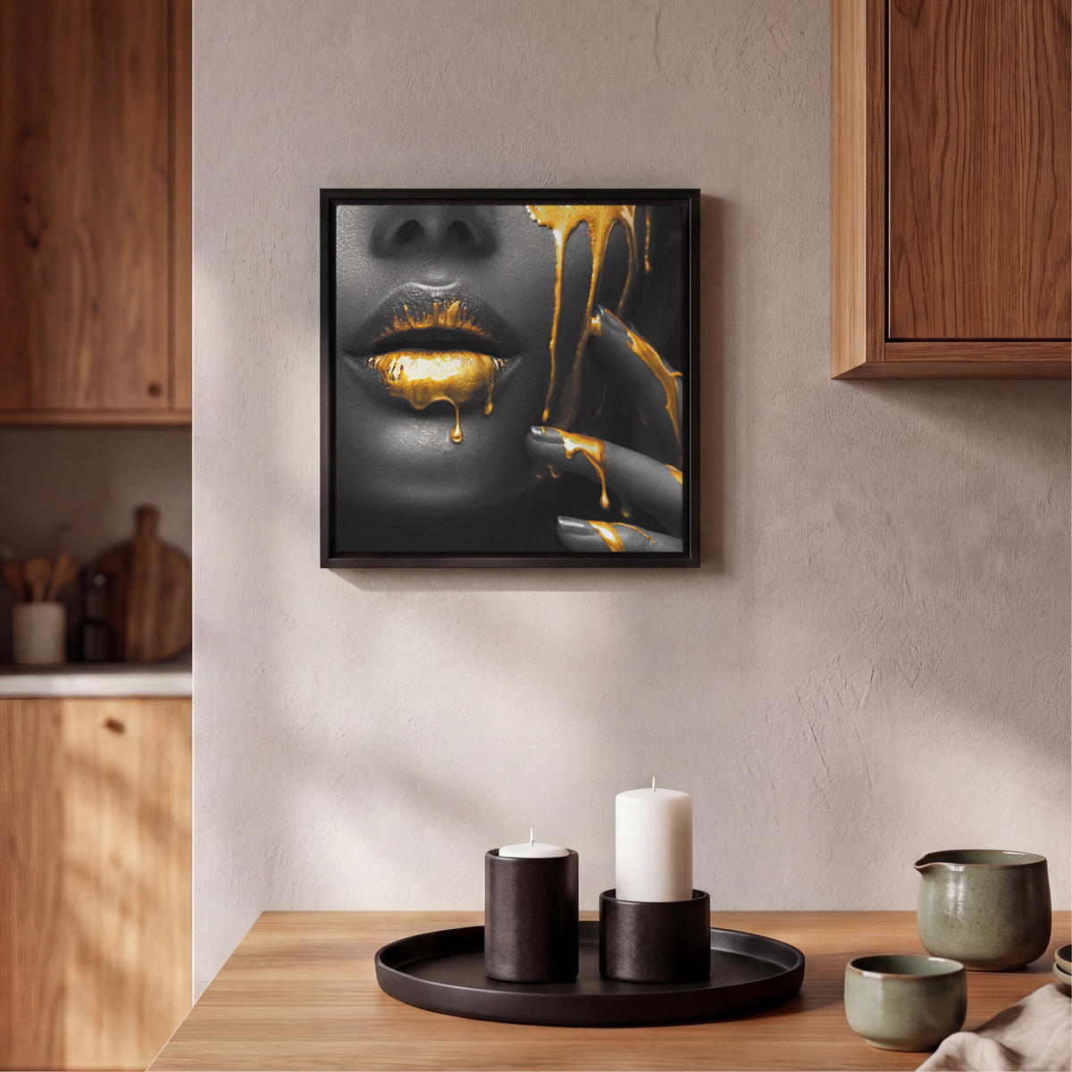 LEINWAND Bilder mit Rahmen - Frau - Schwarz - Gold - Gesicht - Lippen - 20x20 - Goldfarben, Textil (20/20cm) - MuchoWow
