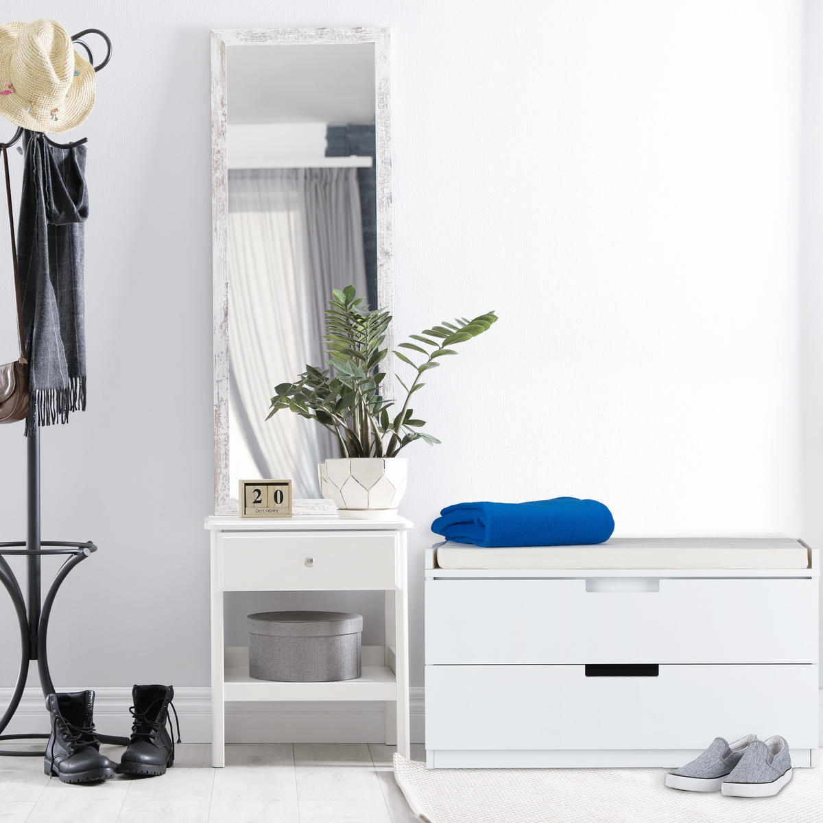 SITZKOMMODE - Weiß, Holzwerkstoff/Textil (80/45/36cm) - Relaxdays