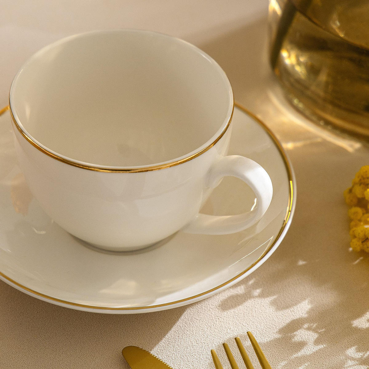KAFFEETASSEN- MIT UNTERTASSEN-SET AD BELLA, 12-tlg - Ecru/Goldfarben, Keramik (15/8/15cm) - KONSIMO®