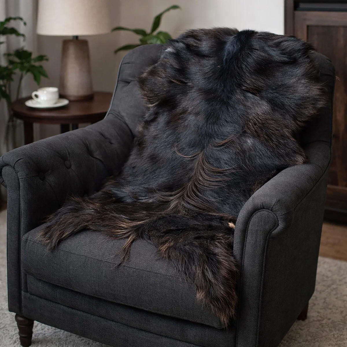 ZIEGENFELL Naturfell weich geruchsneutral Schnäppchen Braun ca. 80 cm - Dunkelbraun/Braun, Fell (48/80cm) - Provellus