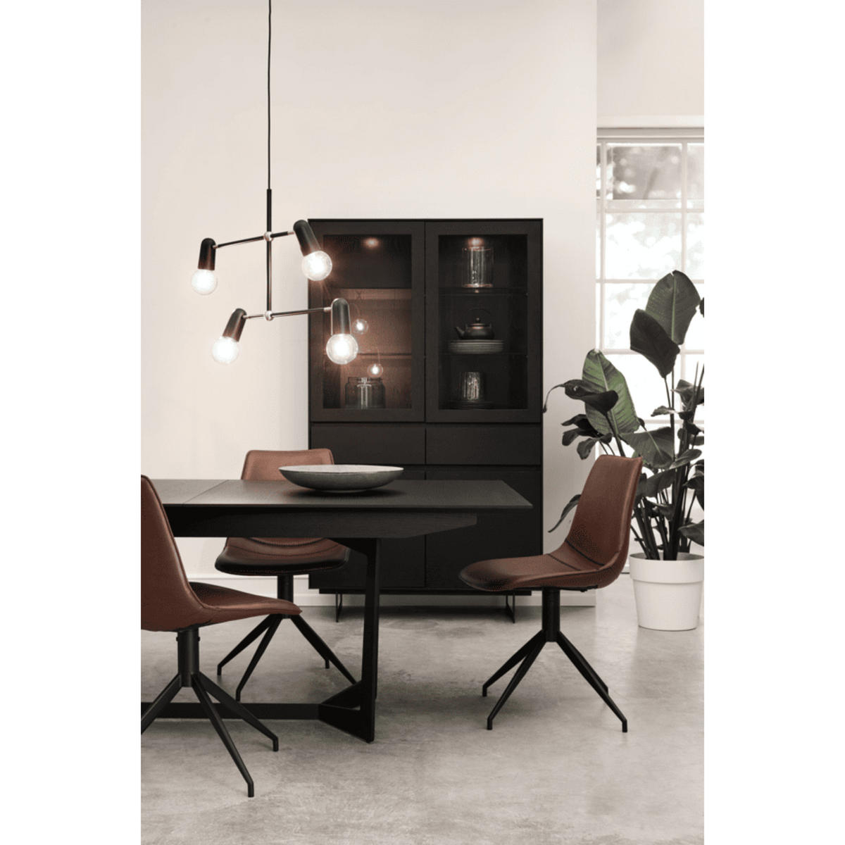 VITRINE Schwarz - Schwarz, Holz/Metall (110/190/45cm) - Furnhouse