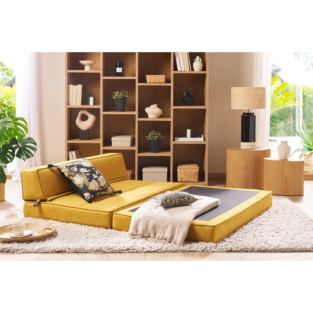 2-SITZER Schlafsofa Senfgelber Stoff Samteffekt KATY - Gelb, Textil (81/51/132cm) - Miliboo