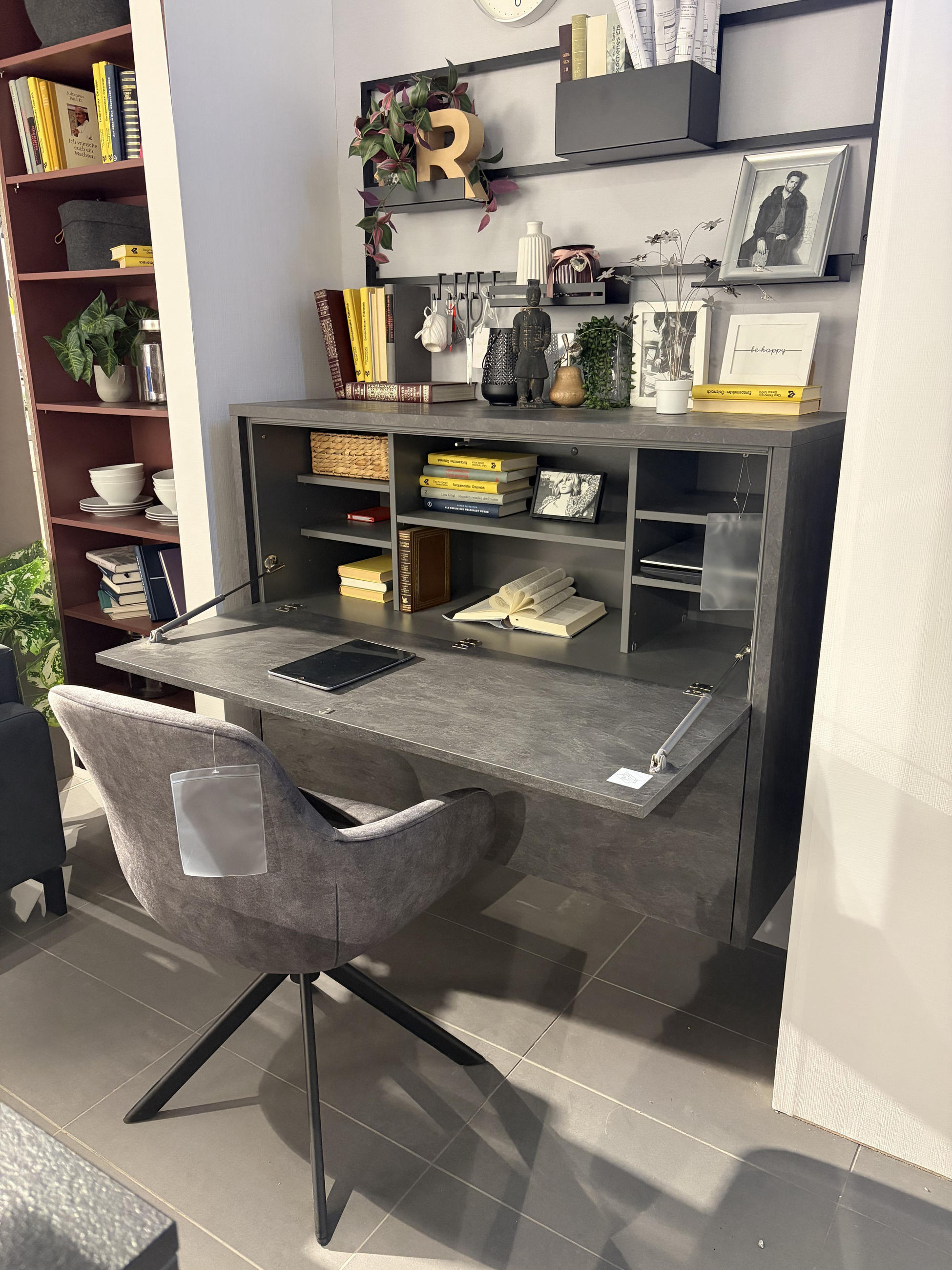 BÜRO DK210 - Dieter Knoll