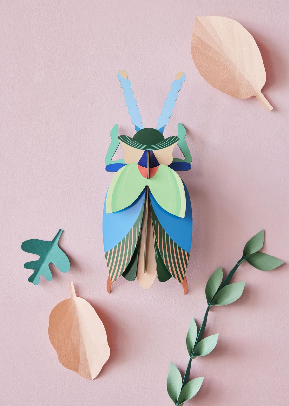 WANDDEKO Azurflügel-Käfer 6.5/29 cm - Multicolor, Wellpappe (6.5/29/12cm) - Studio Roof