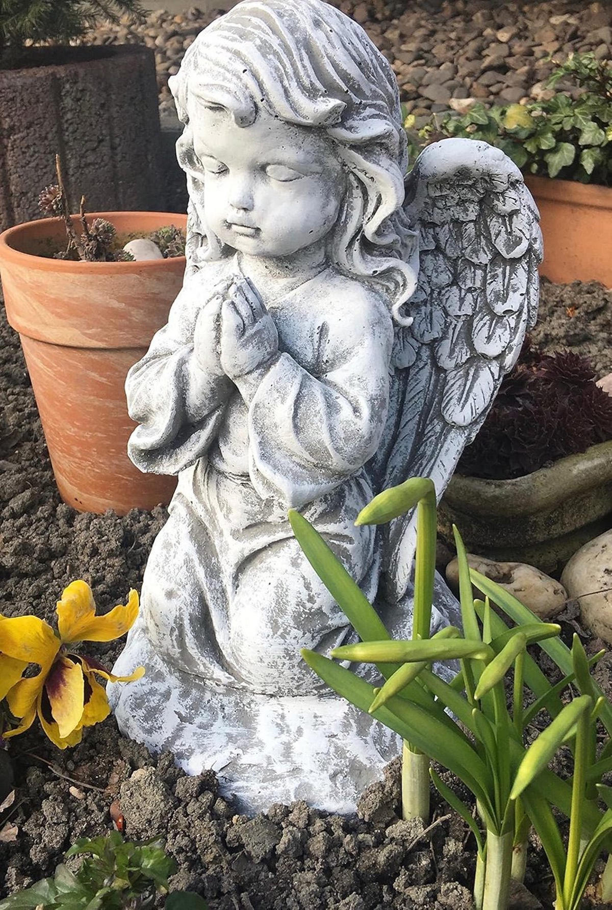 STEINFIGUR Engel kniend, massiver Steinguss, Frostfest - Grau, Stein (22/32/22cm) - stoneandstyle