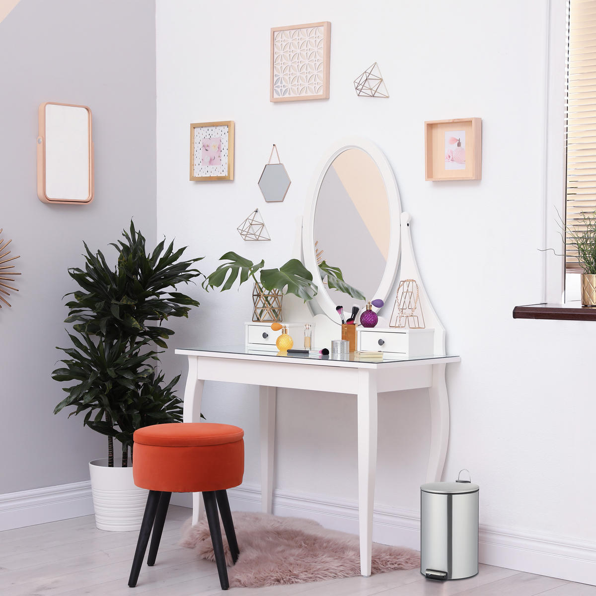 KÔŠ s pedálom - strieborná, kov/plast (25/38/30cm) - Relaxdays