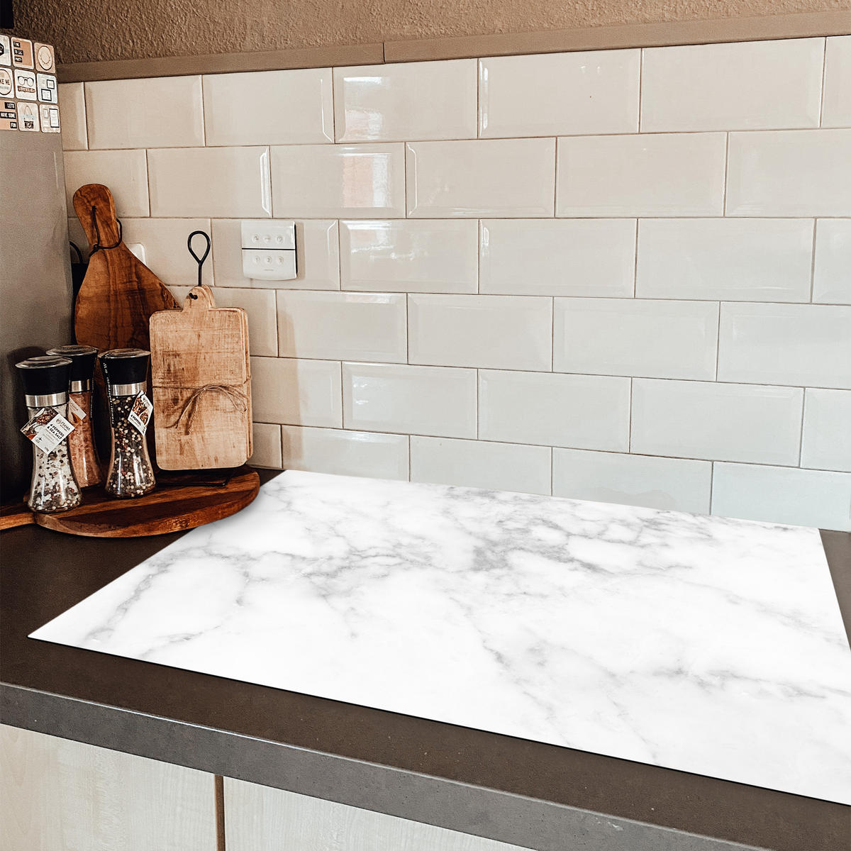 HERDABDECKPLATTE Marmor - Grau - Weiß - Strukturierter Marmor 81x52 cm - Weiß, Kunststoff (81/0.2/52cm) - MuchoWow