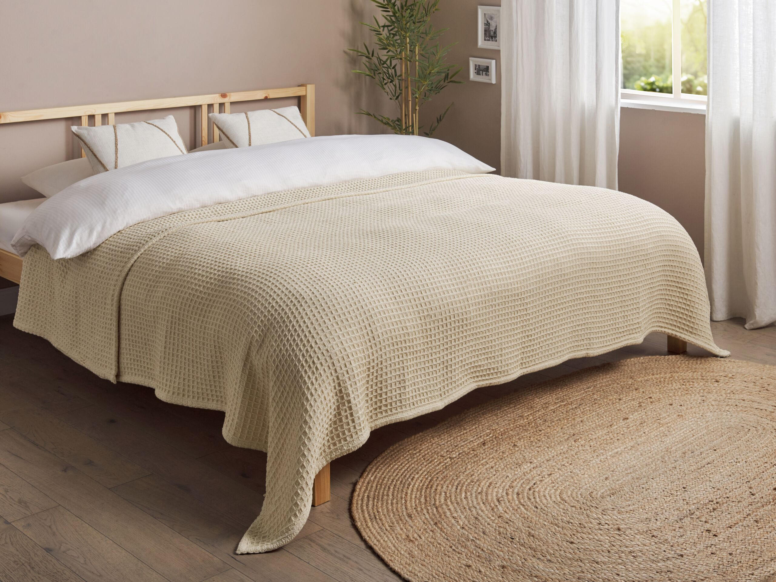 DECKE Beige 220 x 240 cm Chagyl - Beige, Textil (220/240cm) - Beliani