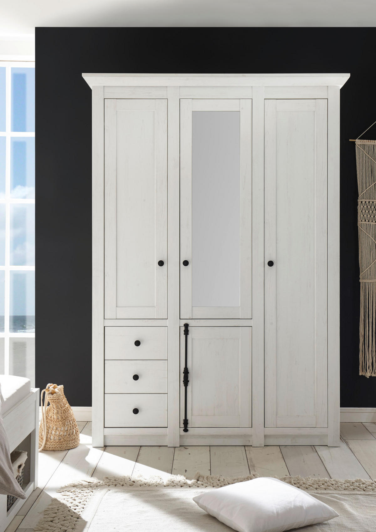 KLEIDERSCHRANK Pinie weiß 147 x 206 cm, Drehtürenschrank mit Spiegel - Schwarz/Weiß, Glas/Holzwerkstoff (147/206/64cm) - Furn.Design