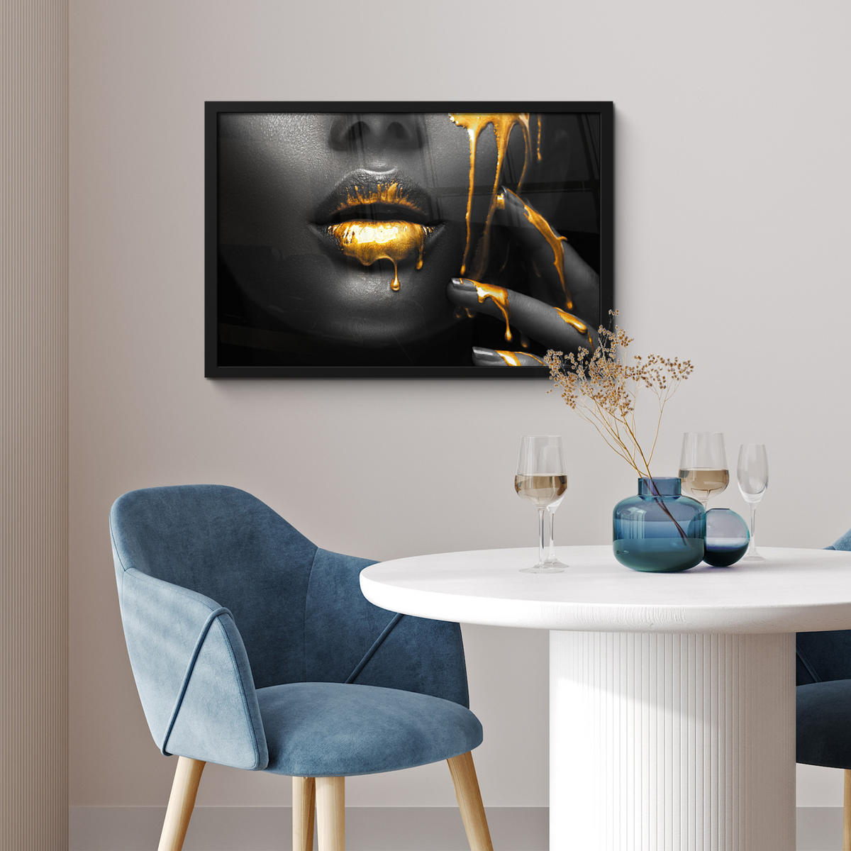 ZARÁMOVANÝ PLAGÁT Žena - čierna - zlatá - tvár - pery 60x40 cm - zlatá, papier (60/40cm) - MuchoWow