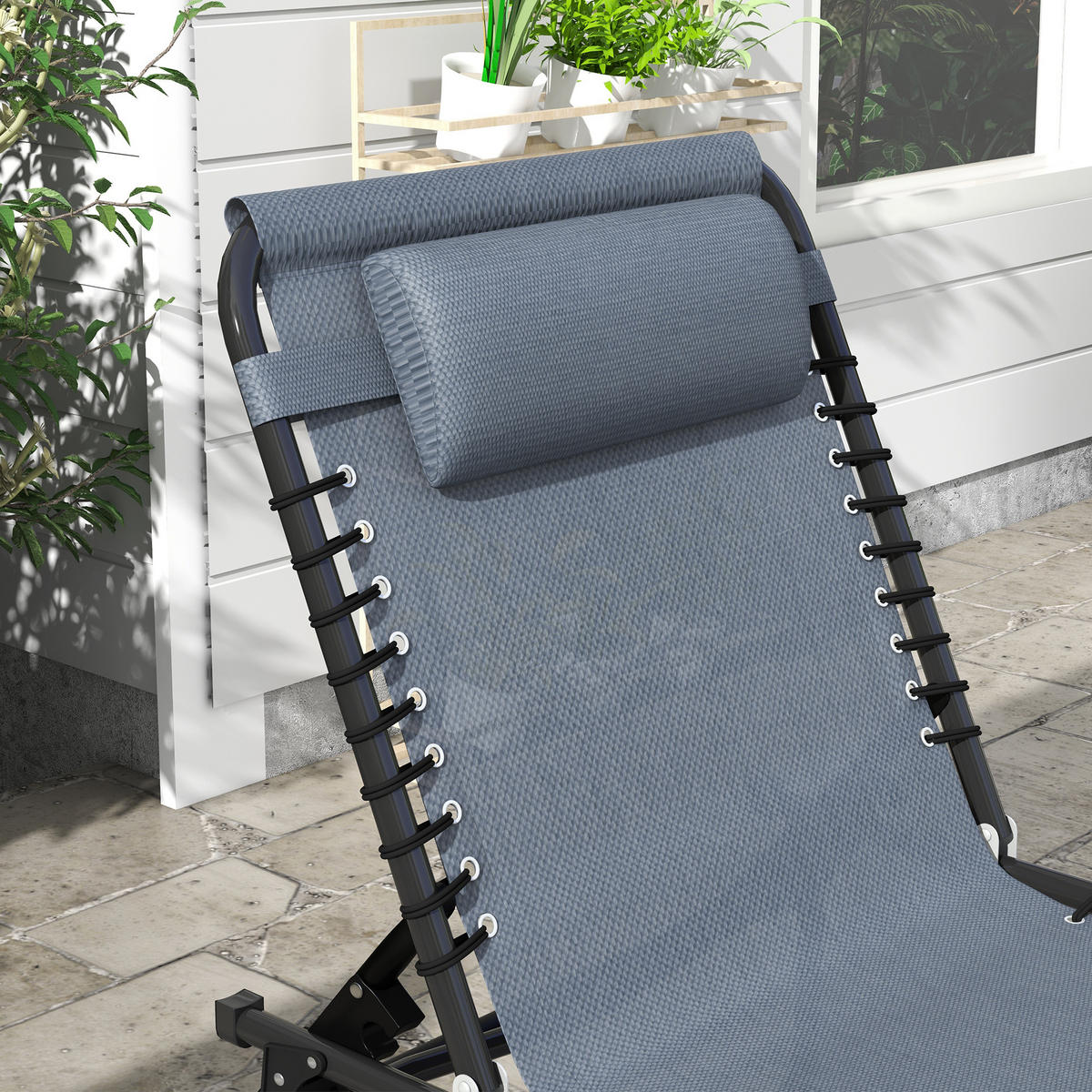 KLAPPBARE Sonnenliege mit 4-fach verstellbarer Rückenlehne, wetterfeste Camping- und Gartenliege bis 120 kg, Grau - Grau, Metall (189/30/58cm)