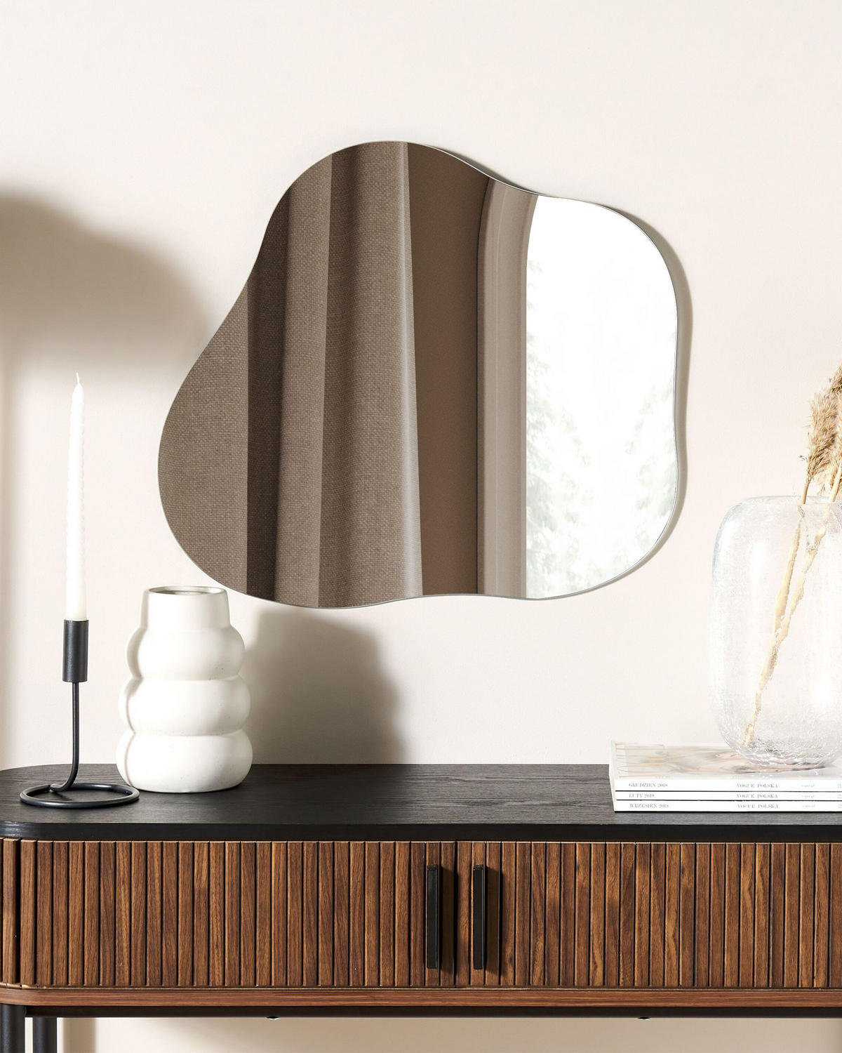 NÁSTĚNNÉ ZRCADLO Stříbrné 50/55 cm Bagneux - stříbrná, sklo (50/55/0.5cm) - Beliani