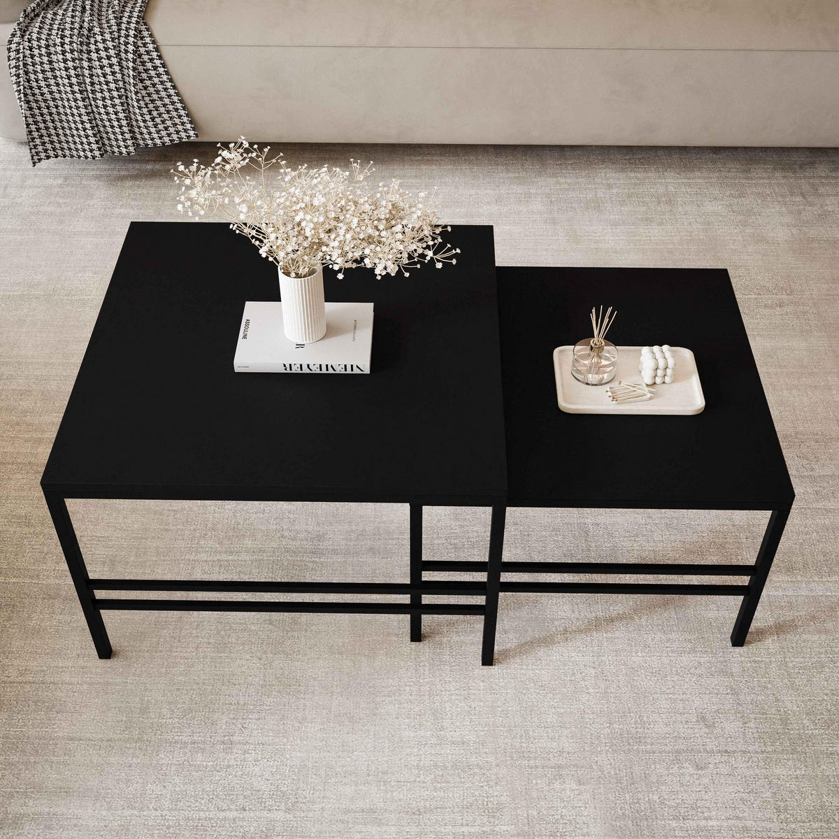 COUCHTISCH Schwarze matte Schwarze Rahmen - Schwarz, Holzwerkstoff (70/70/46cm) - Idohome
