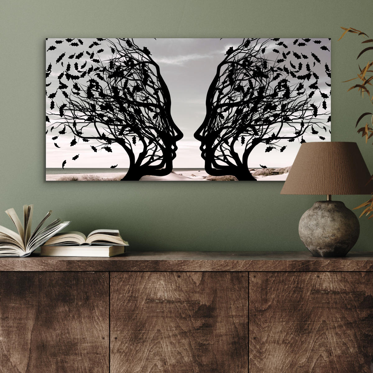 KOVOVÝ OBRAZ Pláž - more - ľudia - strom - moderné umenie 80x40 cm - svetlosivá, kov (80/40cm) - MuchoWow