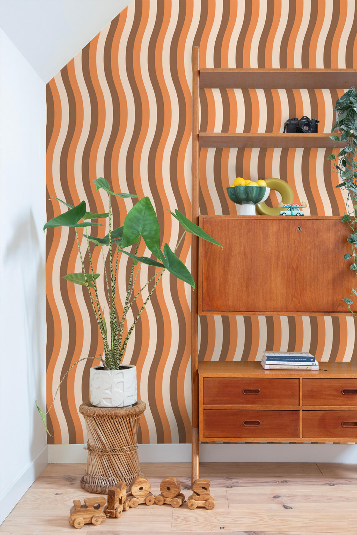TAPETE wellenförmige Streifen 50 x 900 cm - Orange, Papier (50/900cm) - ESTAhome