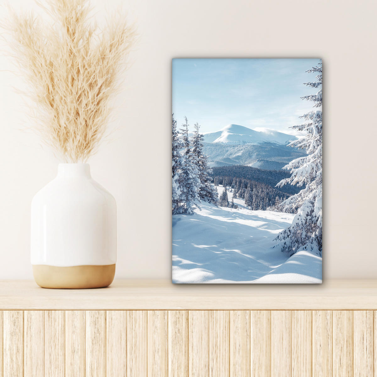LEINWANDBILD Winterlandschaft - Natur - Berge - Bäume - Schnee Deko Wohnzimmer 20x30 cm - Hellblau, Textil (20/30cm) - MuchoWow