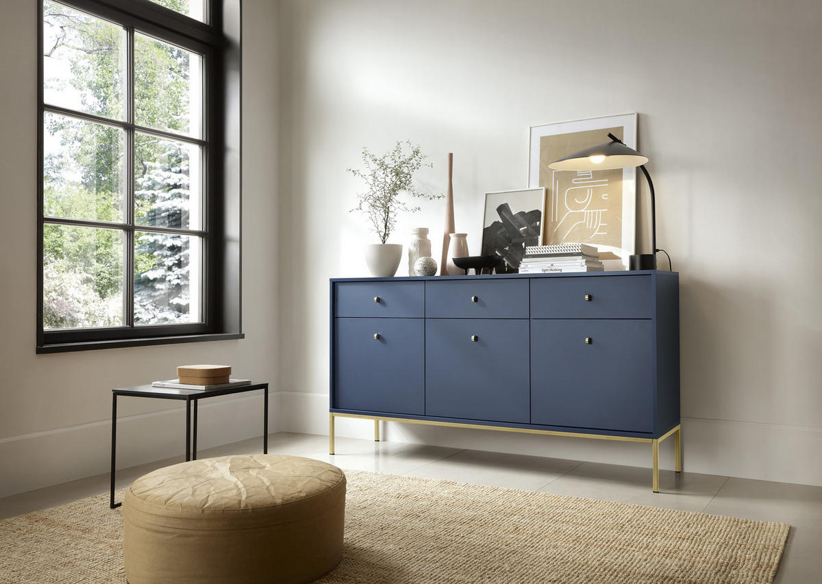 KOMMODE Molly Dunkelblau, Goldene Beine, Dreitürige mit Schubladen - Goldfarben/Dunkelblau, Holzwerkstoff/Metall (154/83/39cm) - Bettso