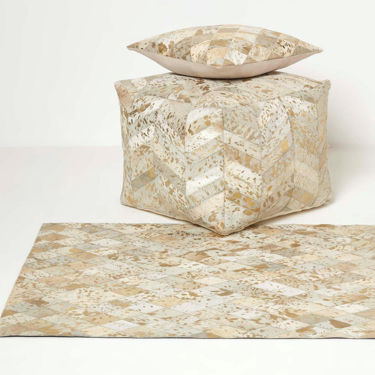 PATCHWORK-SITZPOUF Fell creme-gold, 50/50/40 cm - Grau, Leder (50/40/50cm) - Homescapes