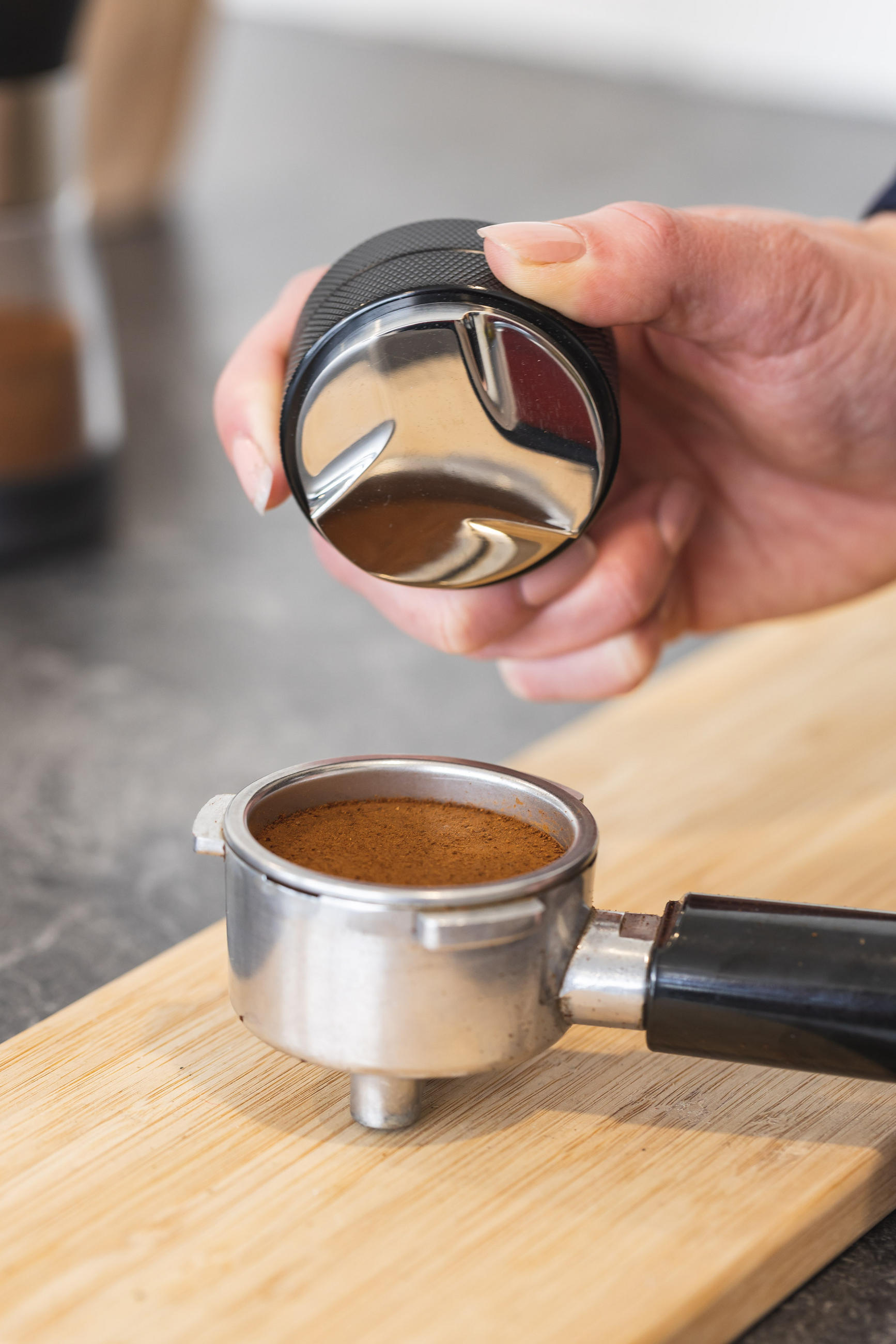 KAFFEEDAMPFER Kaffee Barista Tamper - Macaron - ø 5 cm - Schwarz, Metall (2/4/6cm) - Jay Hill
