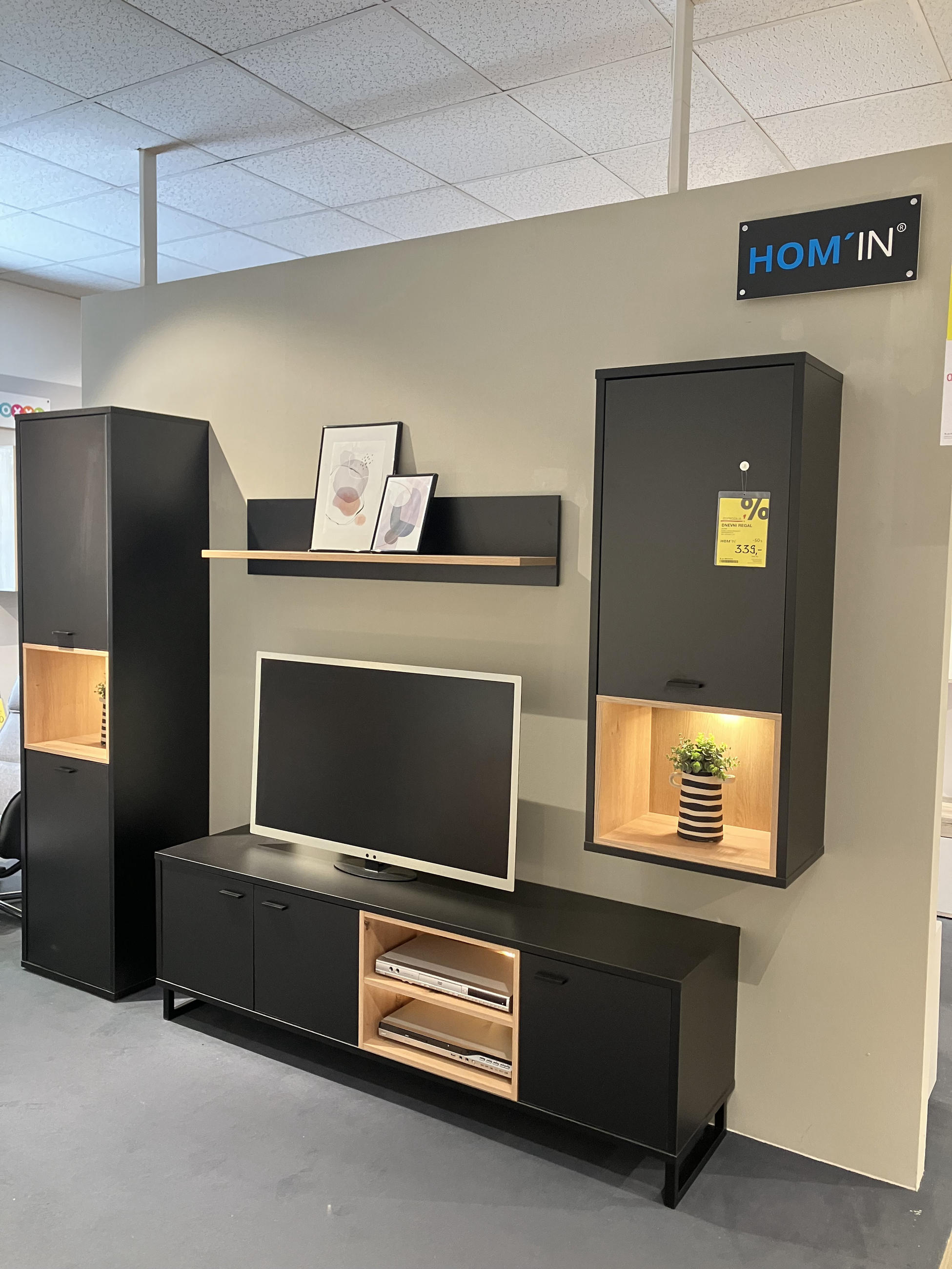 DNEVNI REGAL DECYMA - Hom`in