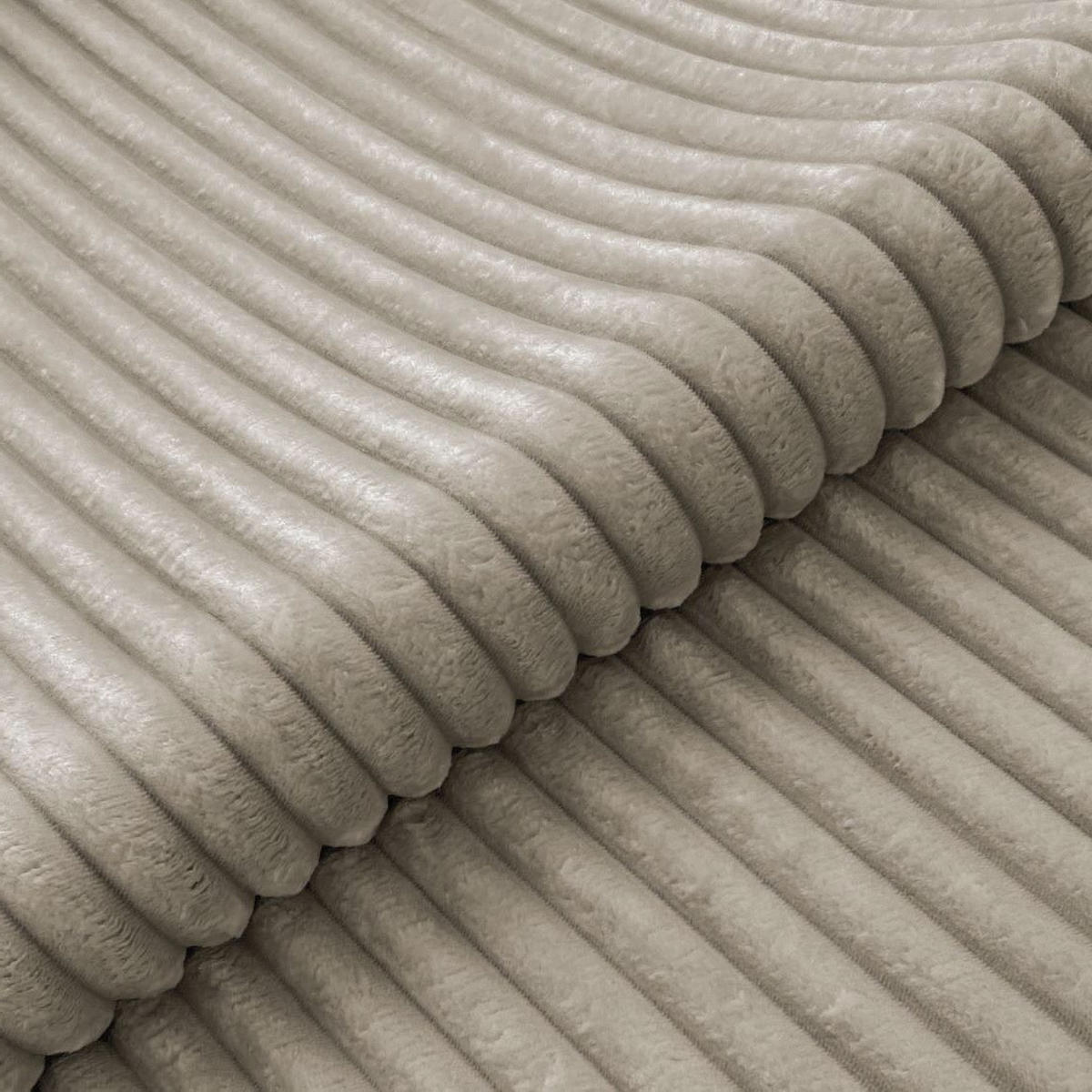 ECKSOFA Wolke mit tiefer Sitzfläche, Schlaffunktion und praktischem Bettkasten aus weichem Taupe Cordstoff - Taupe/Schwarz, Holz/Kunststoff (225/162cm) - S-Style