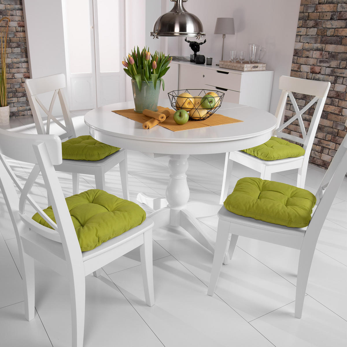 STUHLKISSEN Lisa 40/40/8 cm Apfelgrün 4tlg - Hellgrün, Textil (40/40cm) - Beautissu 