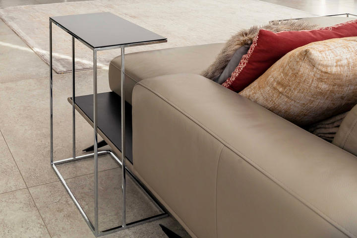 Odkladací stolík čierna doska