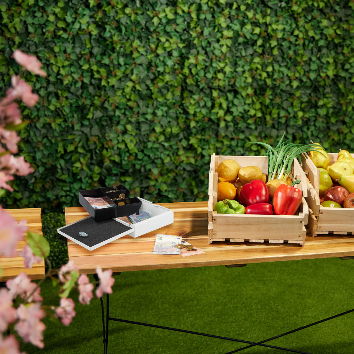 GELDKASSETTE - Weiß, Kunststoff/Metall (17/6/17.5cm) - Relaxdays