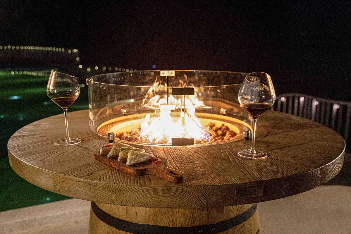 FEUERTISCH LAFITE Bartische aus Beton - 2-tlg. Set inkl. Glasumrandung - Naturfarben, Stein (122/110/122cm) - Elementi