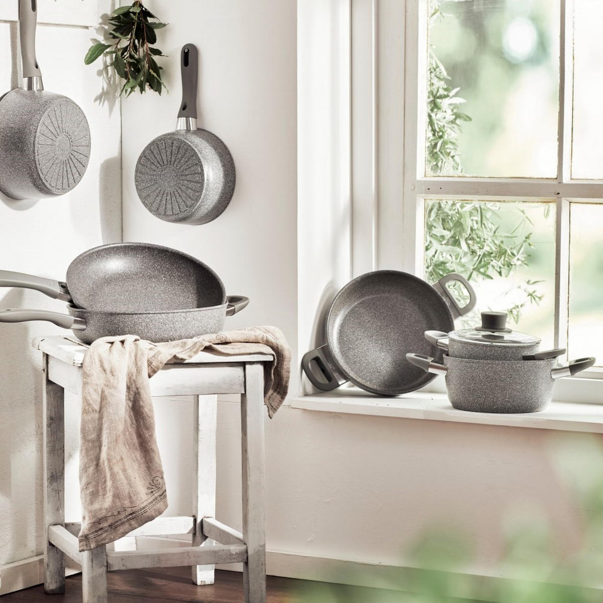 PFANNE Graphit 33/25/9 cm 750029420 - Graphitfarben, Metall (24cm) - Ballarini