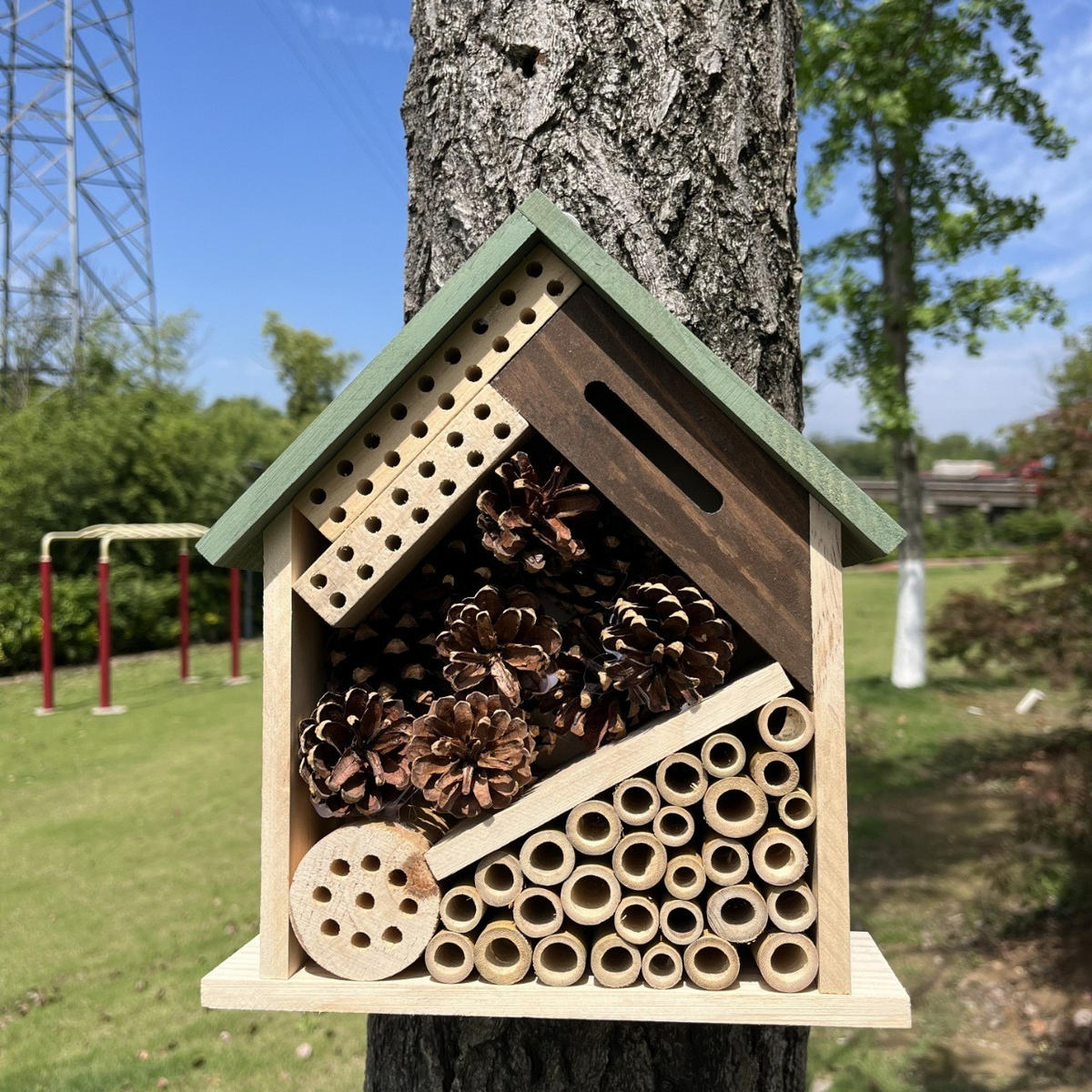 INSEKTENHOTEL 22.5/8.3/26.2 cm - Multicolor, Holz (8.3/26.2/22.5cm) - Authentics