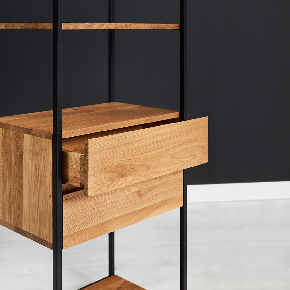 REGAL Moon aus massivem Eichenholz - Eichefarben/Naturfarben, Holz (80/180/40cm) - Danzz