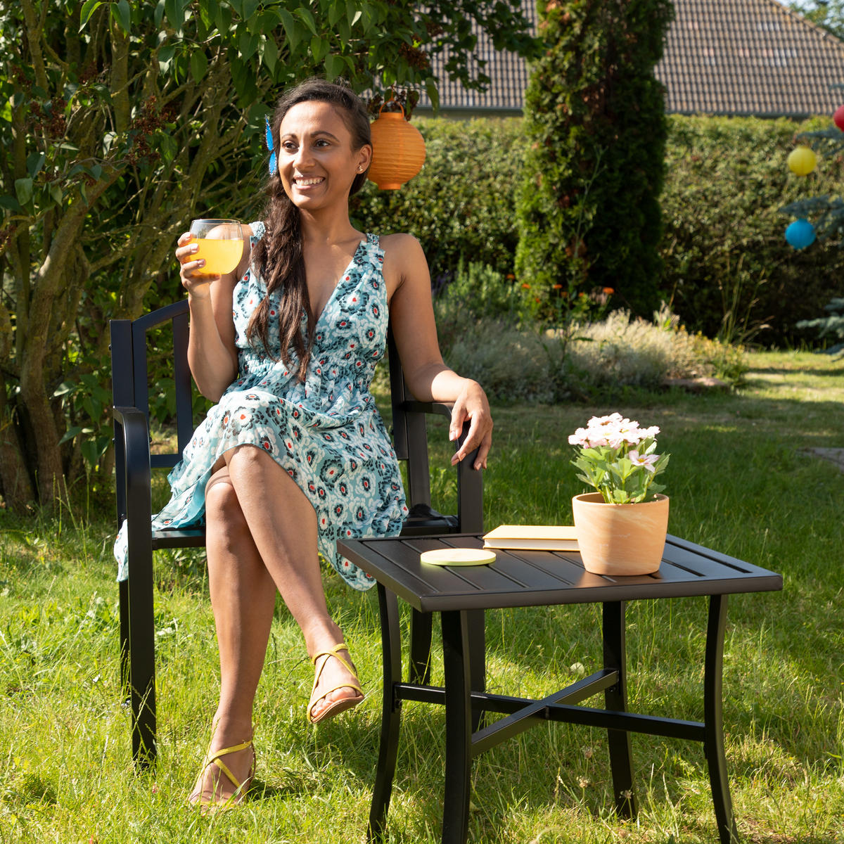 GARTENTISCH - Schwarz, Metall (46/46/46cm) - Relaxdays