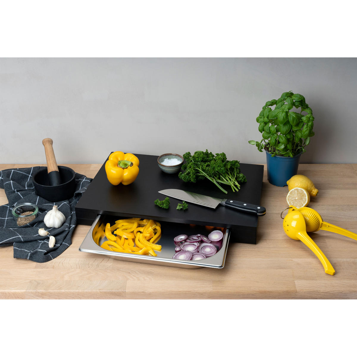 SCHNEIDEBRETT mit Schublade, Duracore, Schwarz, 48 x 32.5 x 5 cm - Schwarz, Holz (40/28cm) - Continenta