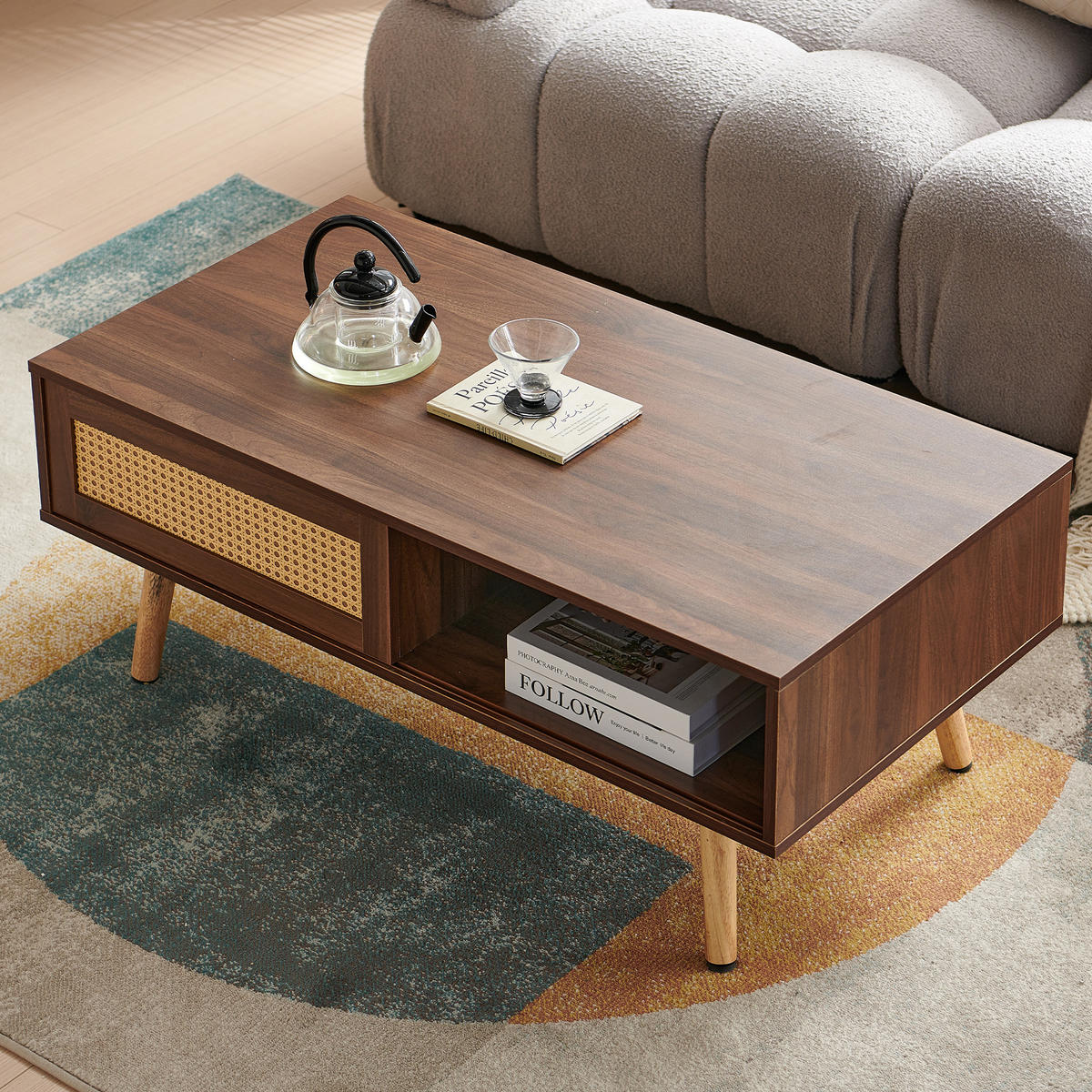 COUCHTISCH aus MDF 105x55x41 cm Braun mit Rattan-Schiebetür, Stauraum und Massivholzbeinen - Braun, Holzwerkstoff (105/55/41.5cm) - IVMEU