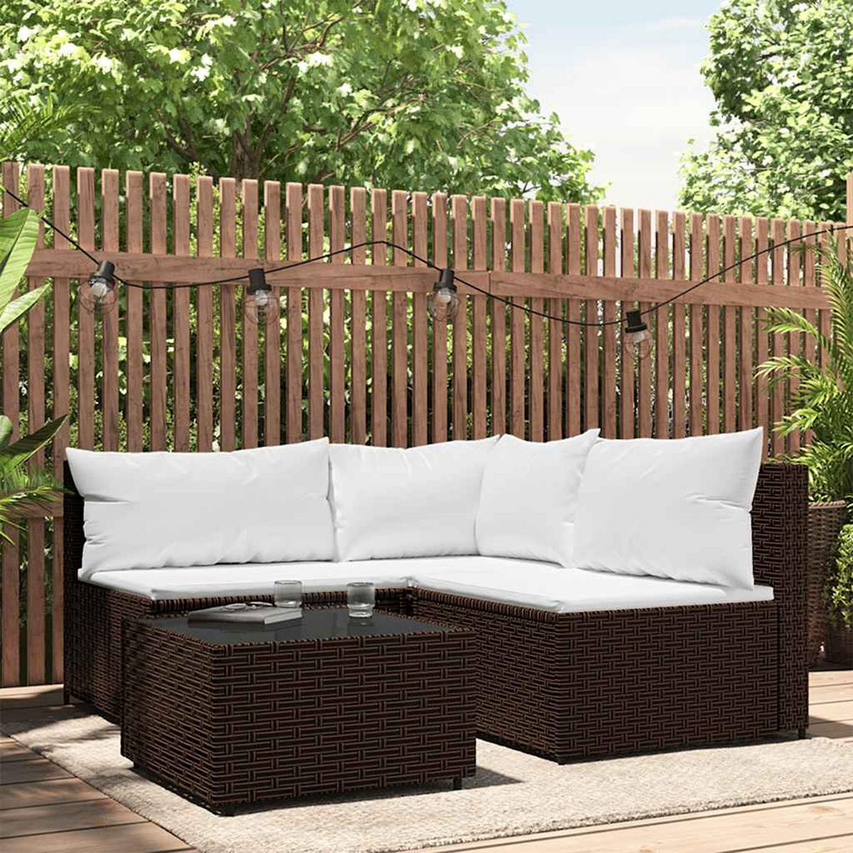 LOUNGEGARNITUR mit Cremeweiß Auflagen und 50 cm Couchtisch, aus Poly Rattan und Glas, Braun, 4-teiliges Set - Braun, Kunststoff - vidaXL
