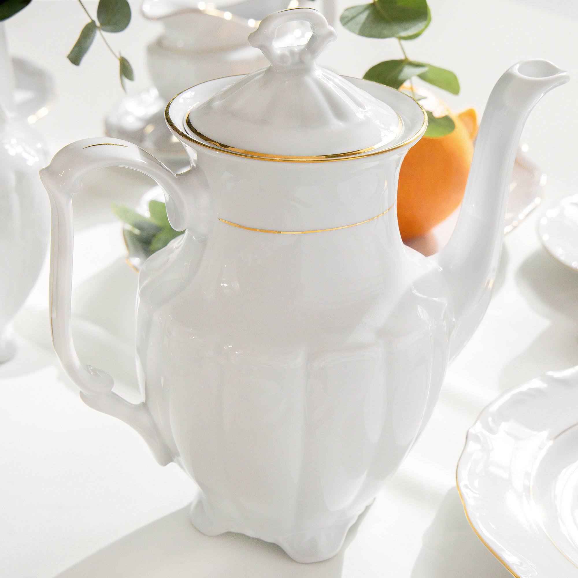 TEEKANNE Chodziez MARIA TERESA Porzellan mit Goldrand, Weiß / Gold - Goldfarben/Weiß, Keramik (1.6L) - KONSIMO®