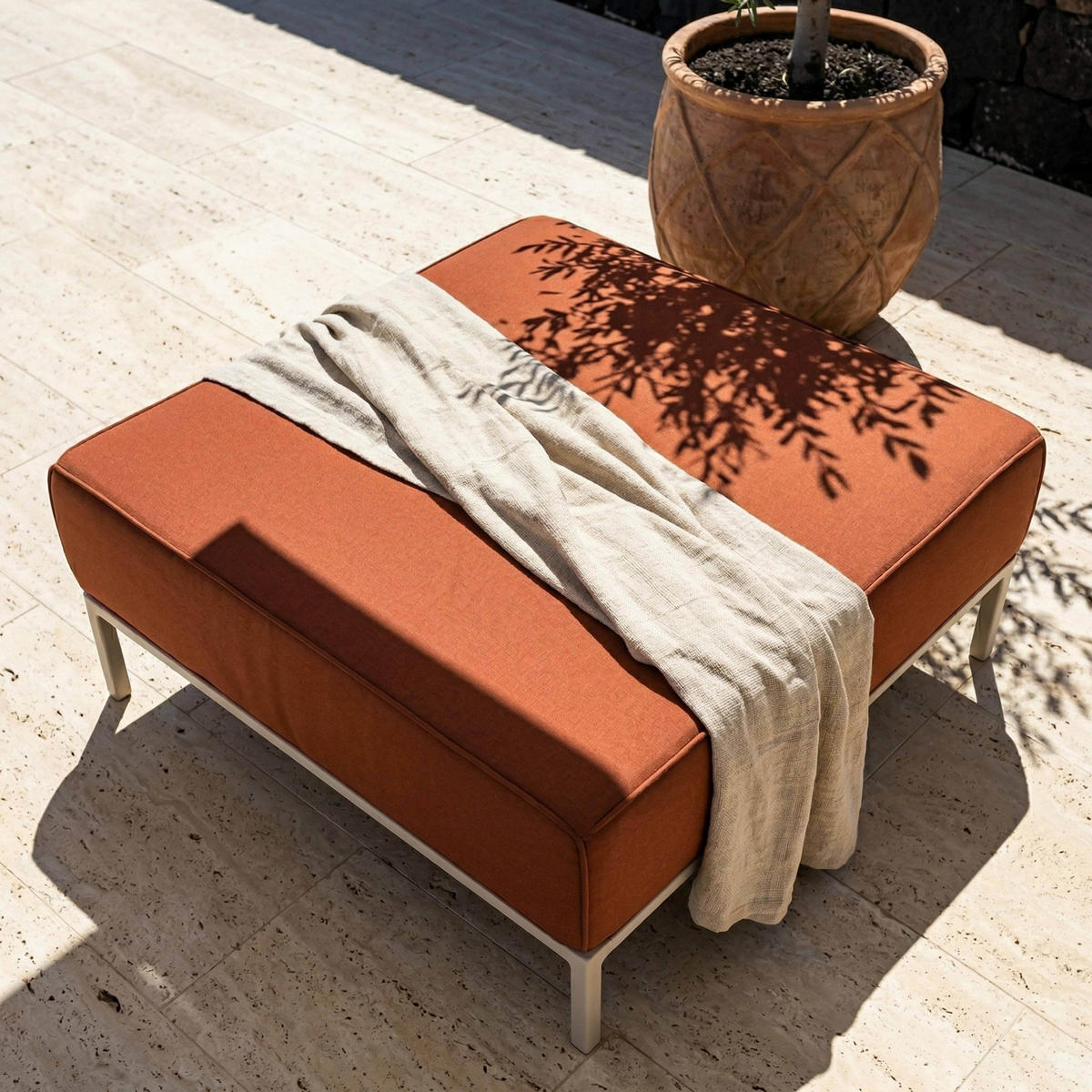 HOCKER, Terrakotta - Orange, Textil (72/38/77cm) - Oviala
