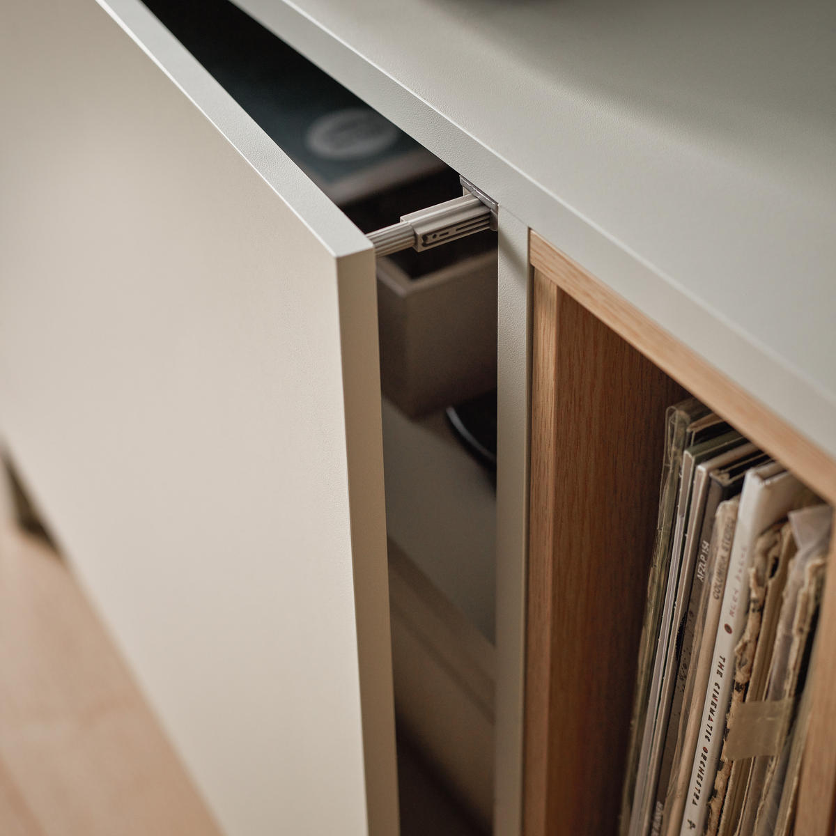 TV-LOWBOARD INTO - Beige, Holzwerkstoff (43.5/54/121cm) - Vox Möbel