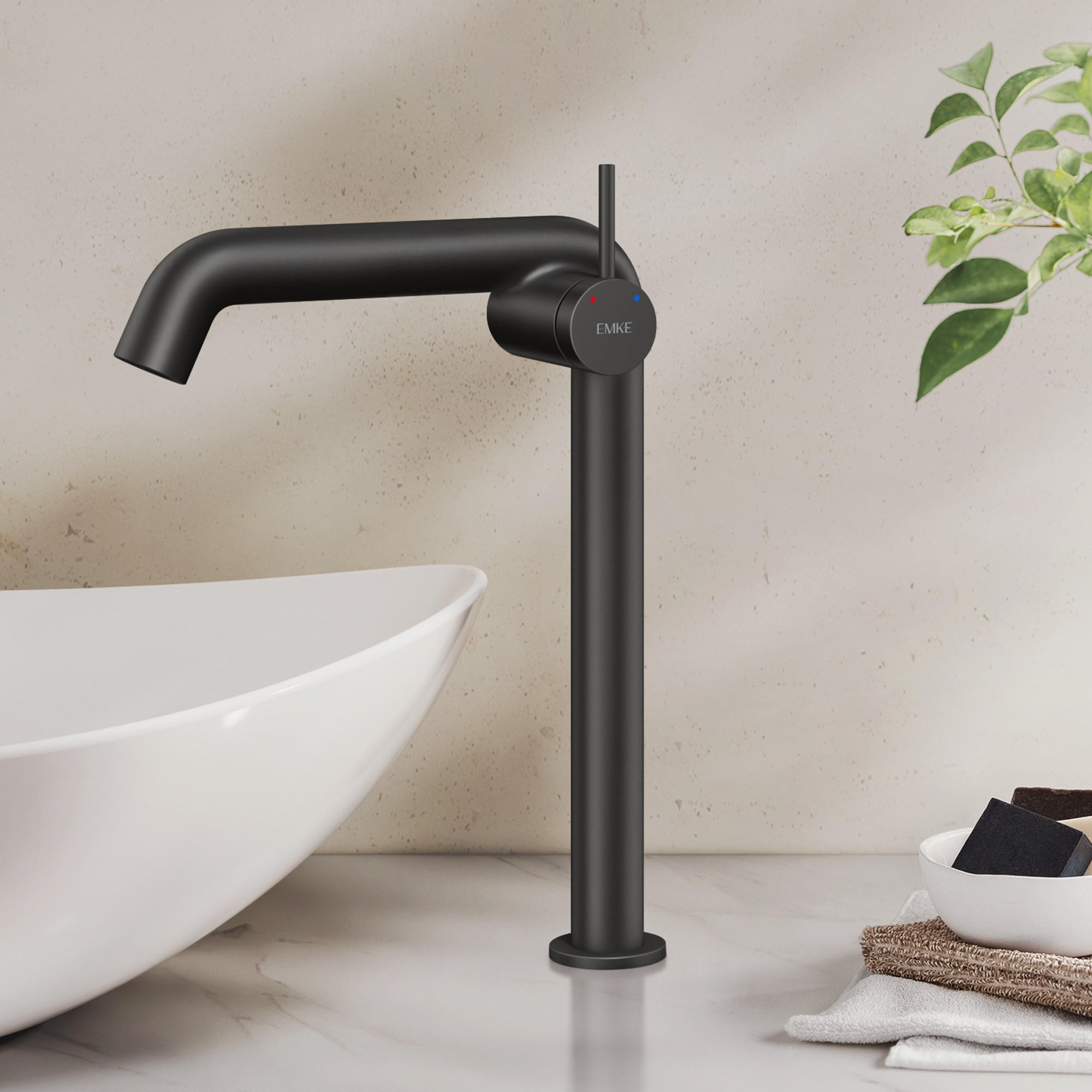 WASCHTISCHARMATUR Wasserzulaufrohr aus Edelstahl Schwarz Matt 26cm - Schwarz, Metall (22/7.6/33.2cm) - EMKE