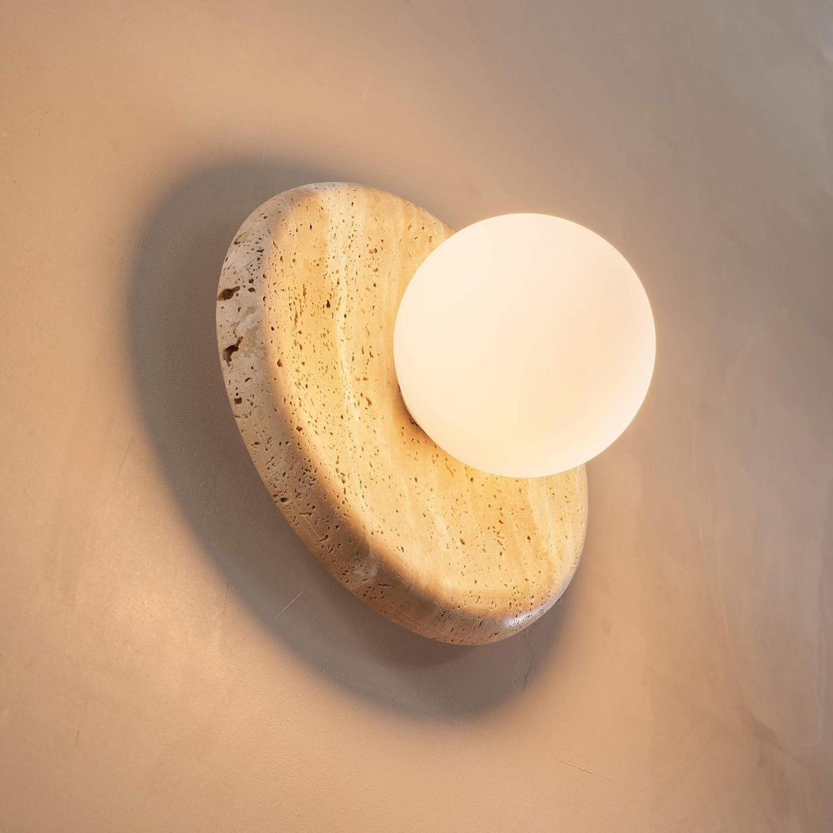 WANDLEUCHTE Milenka, Beige und Weiß, 20cm - Beige, Glas (20/20/13cm) - KOSILUM
